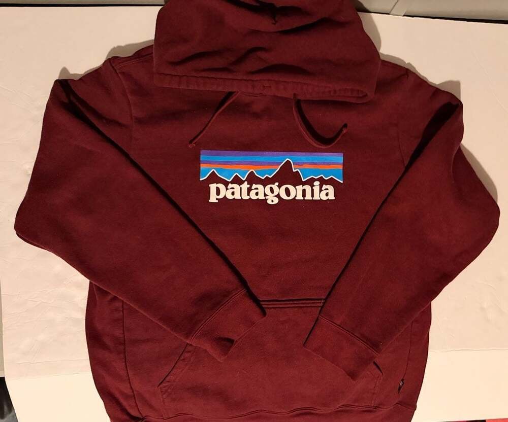 Patagonia Men's P-6 Logo Uprisal Hoody Burgundy Sweatshirt